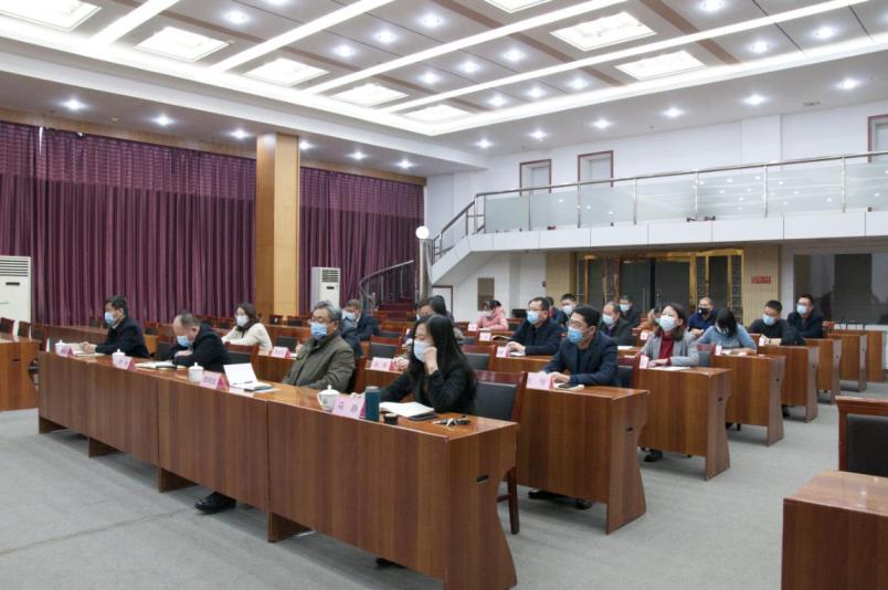 市能源集團(tuán)公司召開新任職中層干部集體談話會(huì)議(圖2)